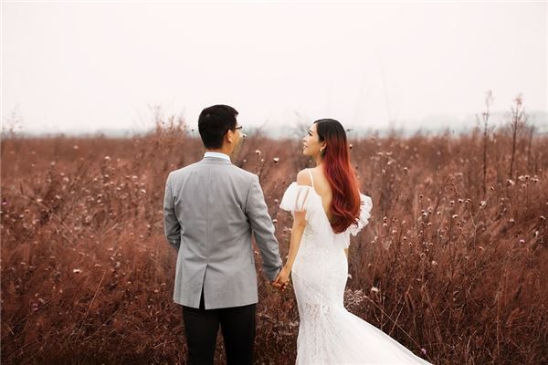 孕妇梦见结婚 周公解梦 孕妇梦见结婚是什么意思 孕妇梦见结婚好不好