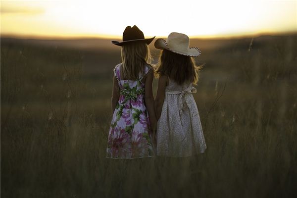 梦见姐妹 周公解梦梦到姐妹是什么意思 做梦梦见姐妹好不好