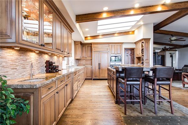 梦见饰面薄板 周公解梦梦到饰面薄板是什么意思 做梦梦见饰面薄板好不好