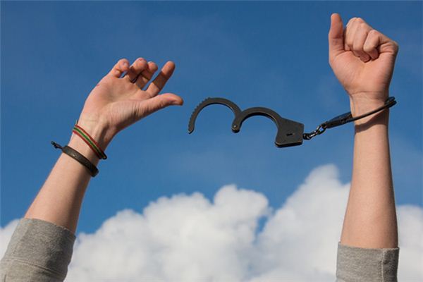 梦见宣告无罪 周公解梦梦到宣告无罪是什么意思 做梦梦见宣告无罪好不好