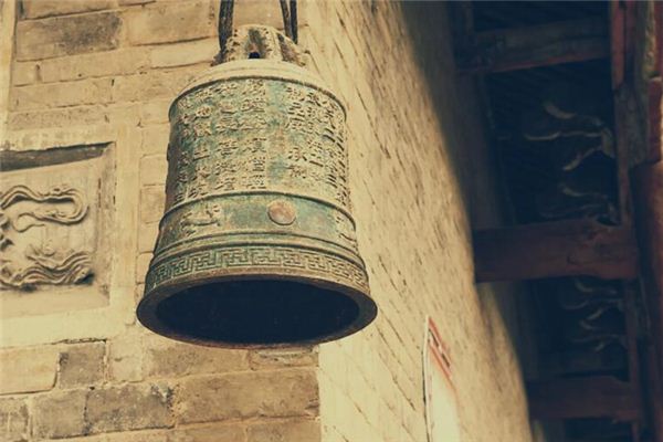 梦见钟声 周公解梦梦到钟声是什么意思 做梦梦见钟声好不好