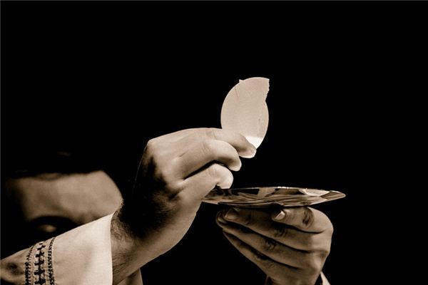 梦见占卜 周公解梦梦到占卜是什么意思 做梦梦见占卜好不好