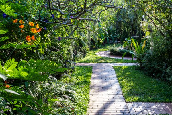 梦见院子 庭院 周公解梦梦到院子 庭院是什么意思 做梦梦见院子 庭院好不好