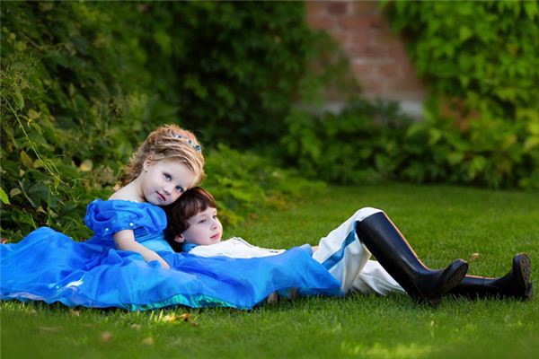 梦见王子公主 周公解梦梦到王子公主是什么意思 做梦梦见王子公主好不好