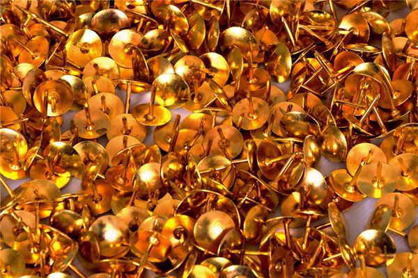 梦见图钉 周公解梦梦到图钉是什么意思 做梦梦见图钉好不好