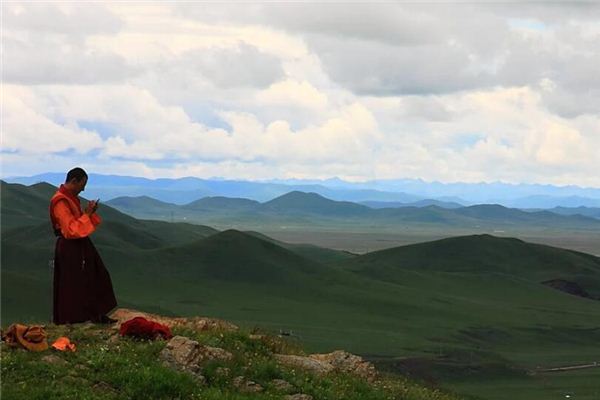 梦见喇嘛 周公解梦梦到喇嘛是什么意思 做梦梦见喇嘛好不好