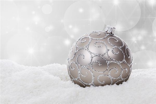 梦见银色 周公解梦梦到银色是什么意思 做梦梦见银色好不好