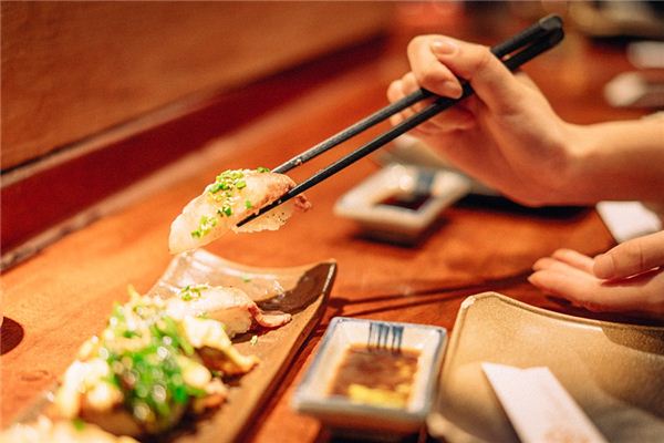 梦见请客 周公解梦梦到请客是什么意思 做梦梦见请客好不好