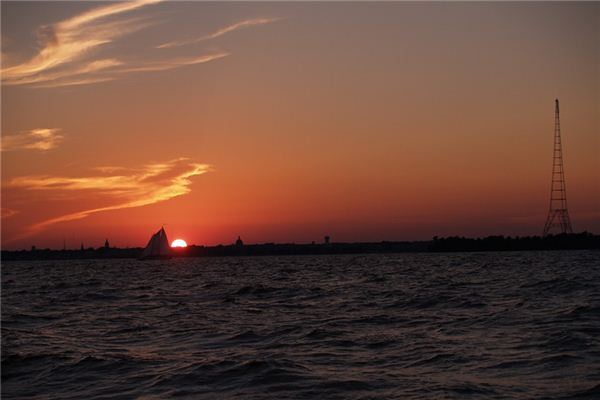 梦见彩霞 周公解梦梦到彩霞是什么意思 做梦梦见彩霞好不好