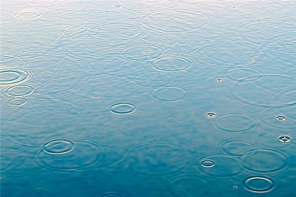 梦见春雨 周公解梦梦到春雨是什么意思 做梦梦见春雨好不好