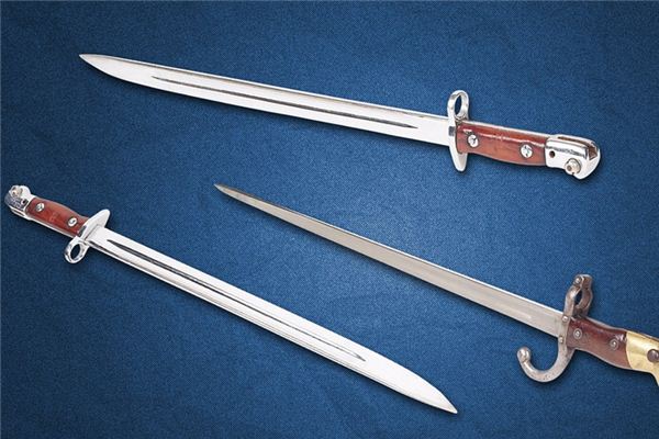 梦见刺刀 周公解梦梦到刺刀是什么意思 做梦梦见刺刀好不好