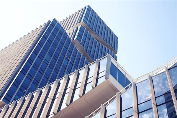 梦见大楼 高楼 楼房 周公解梦梦到大楼 高楼 楼房是什么意思 做梦梦见大楼 高楼 楼房好不好