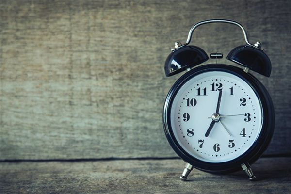 梦见晚点 周公解梦梦到晚点是什么意思 做梦梦见晚点好不好