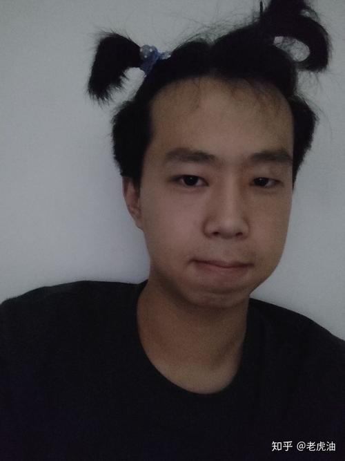 双鱼座扎双<font color='red'>马尾</font>的男生 双子女和双鱼男真的配吗