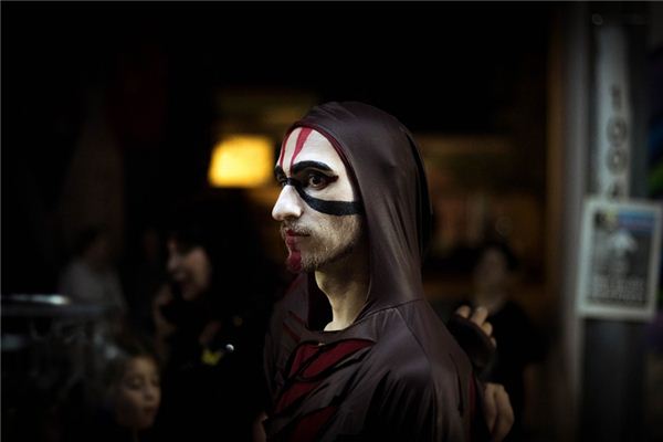 梦见男演员 周公解梦梦到男演员是什么意思 做梦梦见男演员好不好